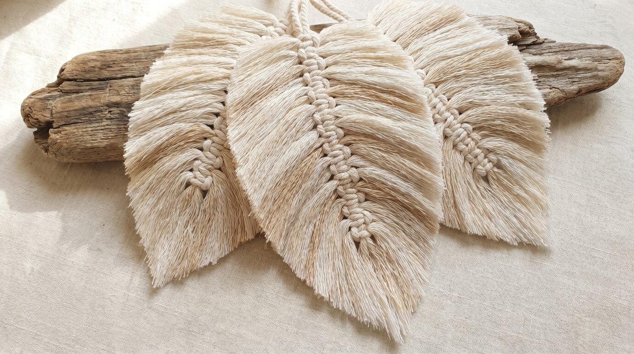 Macrame Feathers Tutorial